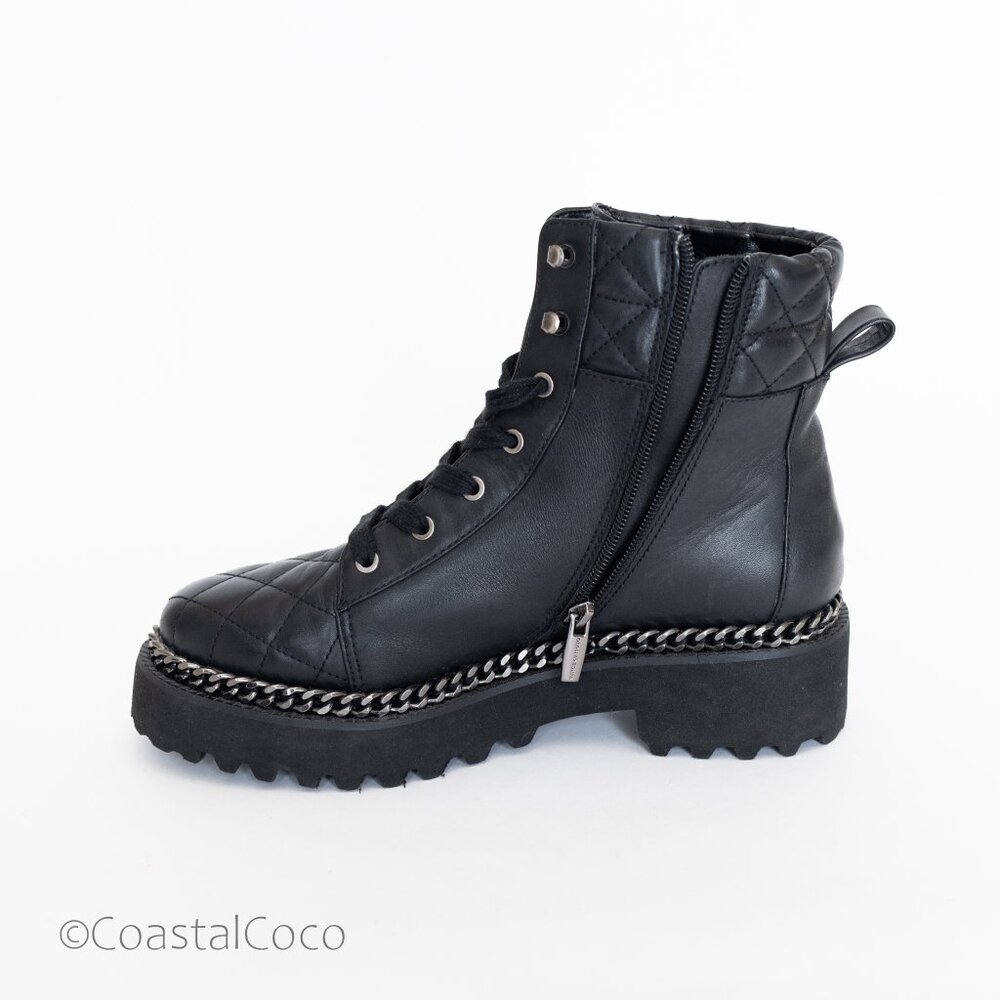 Vince Camuto Merindil Leather Combat Boots 8.5 Black Quilted Metal Chain Chunky - Picture 3 of 13